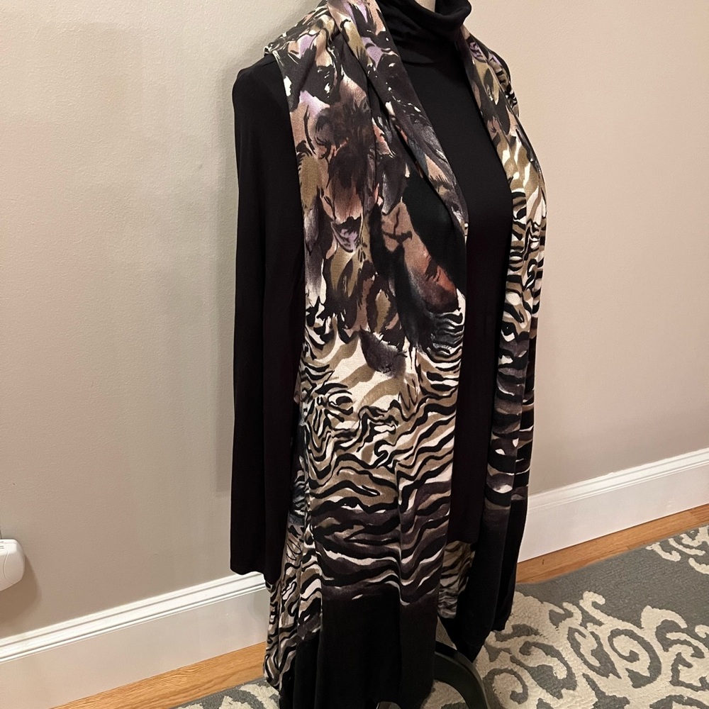 Adore Cardigan Vest - Picture 2 of 9